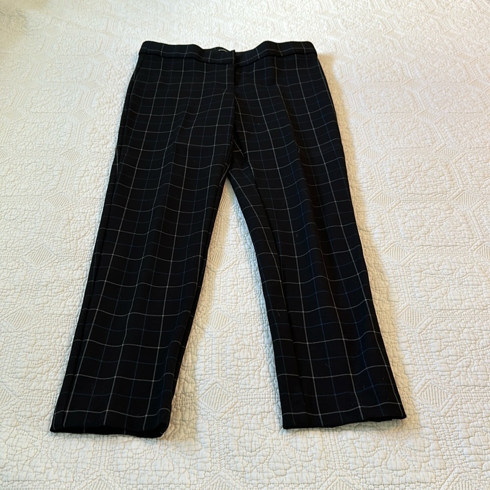 Stretchy business casual ankle pant